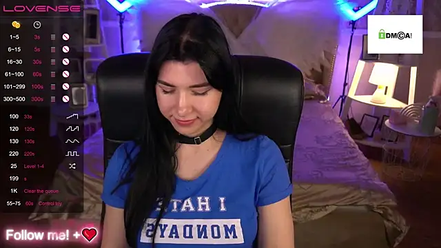 Snapshot of EmilyCandyy chatting on 12.02.24 EmilyCandyy online show from 12.02.24