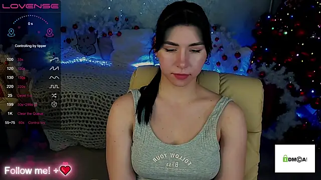 Snapshot of EmilyCandyy chatting on 12.06.24 EmilyCandyy online show from 12.06.24