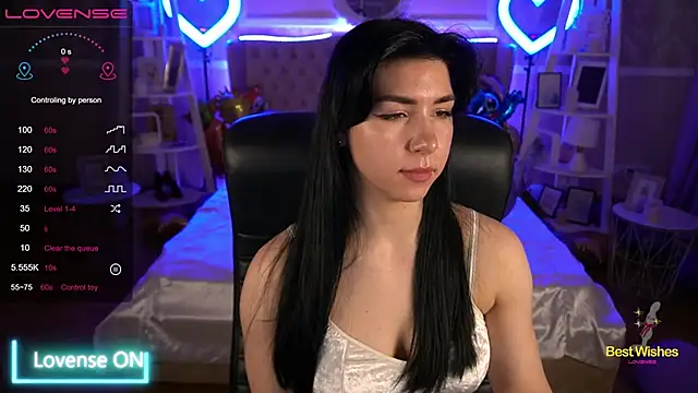 Snapshot of EmilyCandyy chatting on 01.27.25 EmilyCandyy online show from 01.27.25