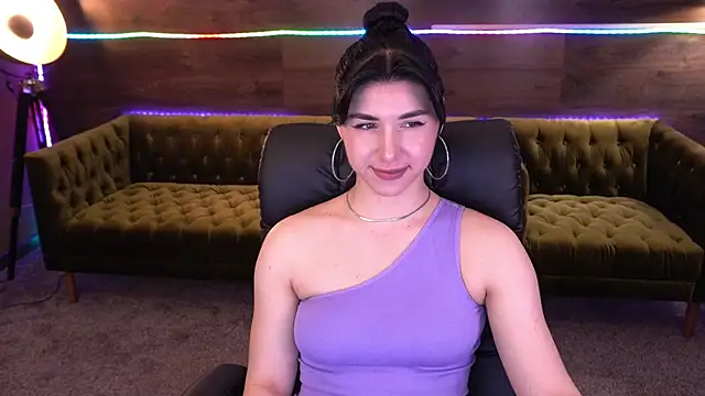Snapshot of EmilyCandyy chatting on 09.27.25 EmilyCandyy online show from 09.27.25