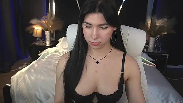 EmilyCandyy online show from 11.08.25