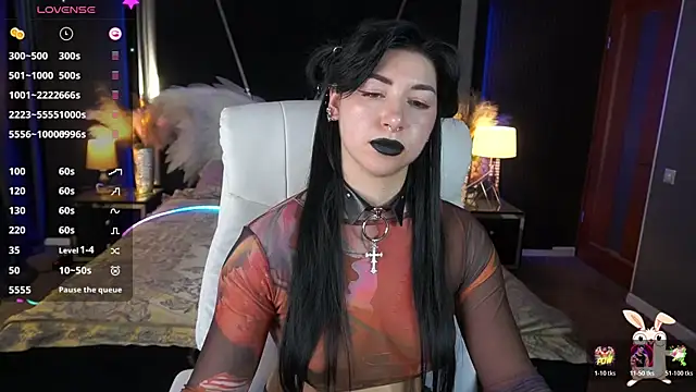 Snapshot of EmilyCandyy chatting on 06.25.26 EmilyCandyy online show from 06.25.26