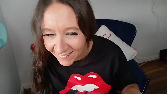 hotmilfmilly online show from 09.11.25