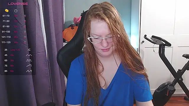 Lady Inari online show from 10.25.25