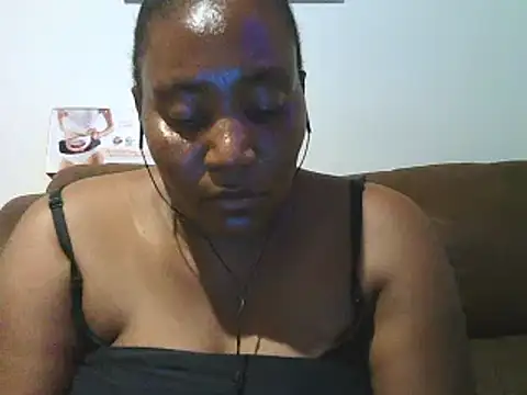 ebonytitts4u online show from 01.21.25