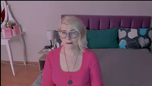 sabrinamacmarren online show from 01.29.25