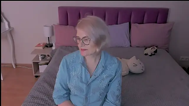 sabrinamacmarren online show from 03.21.25