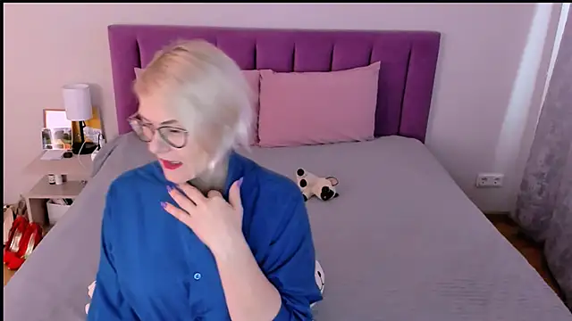 sabrinamacmarren online show from 11.21.25