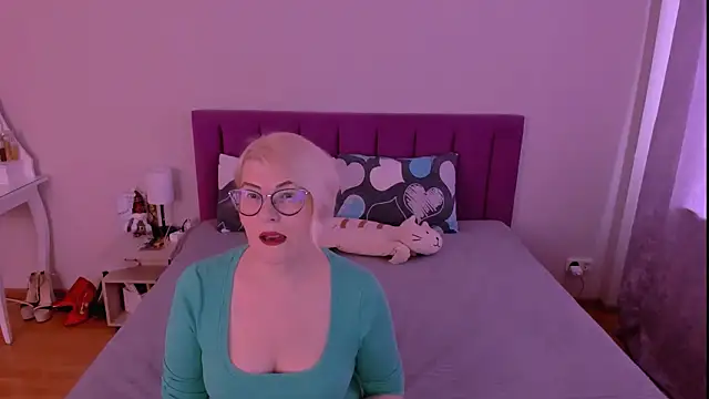 sabrinamacmarren online show from 02.02.26