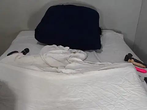 Snapshot of xxfantasy122 chatting on 11.14.25 xxfantasy122 online show from 11.14.25