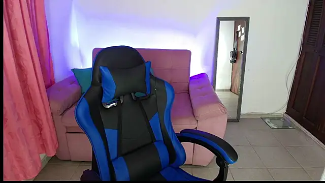 Julieta Sandia online show from 11.23.25