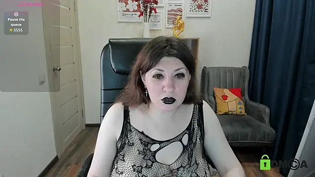 Snapshot of Black_Black_Rose chatting on 06.27.26 Black Black Rose online show from 06.27.26
