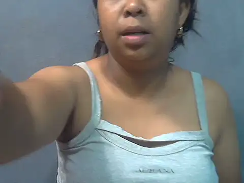 Snapshot of milkboobsgirl chatting on 10.08.25 milkboobsgirl online show from 10.08.25