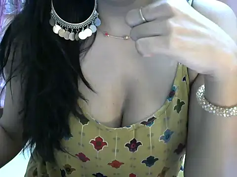 indianbae01 online show from 02.12.25