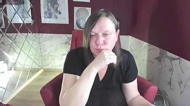 KellyPerfection online show from 10.14.25