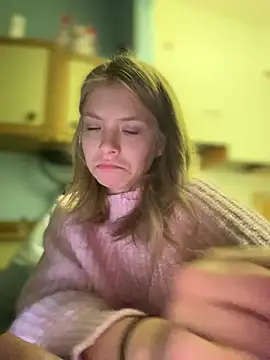 Snapshot of AnastasiaAniess chatting on 01.08.25 AnastasiaAniess online show from 01.08.25