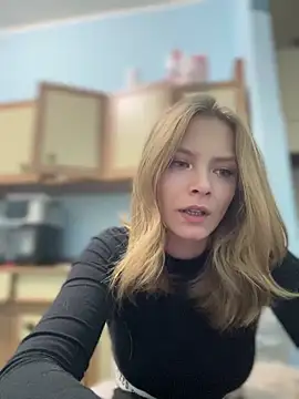 Snapshot of AnastasiaAniess chatting on 01.08.25 AnastasiaAniess online show from 01.08.25