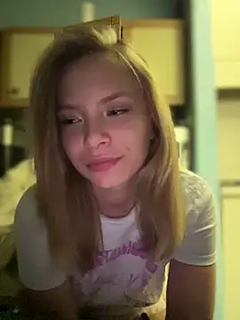 Snapshot of AnastasiaAniess chatting on 01.16.25 AnastasiaAniess online show from 01.16.25