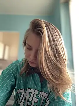 Snapshot of AnastasiaAniess chatting on 02.14.25 AnastasiaAniess online show from 02.14.25