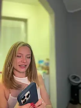 Snapshot of AnastasiaAniess chatting on 03.09.25 AnastasiaAniess online show from 03.09.25