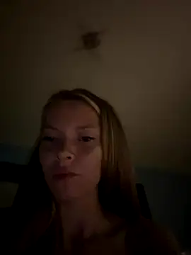 Snapshot of AnastasiaAniess chatting on 09.10.25 AnastasiaAniess online show from 09.10.25