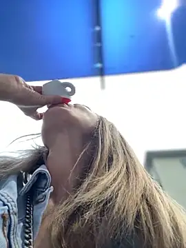 Snapshot of AnastasiaAniess chatting on 09.20.25 AnastasiaAniess online show from 09.20.25