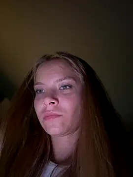 Snapshot of AnastasiaAniess chatting on 10.15.25 AnastasiaAniess online show from 10.15.25