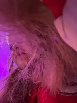 Snapshot of AnastasiaAniess chatting on 11.13.25 AnastasiaAniess online show from 11.13.25