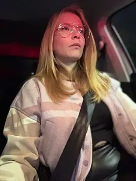 Snapshot of AnastasiaAniess chatting on 11.13.25 AnastasiaAniess online show from 11.13.25