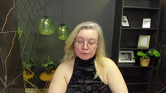 NataliMellow online show from 12.14.24