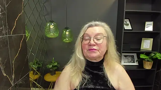 NataliMellow online show from 12.14.24