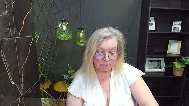 NataliMellow online show from 01.12.25