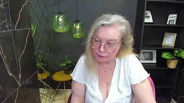 NataliMellow online show from 01.17.25