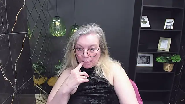 NataliMellow online show from 02.08.25