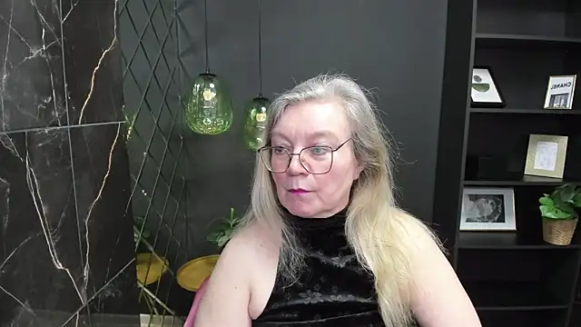 NataliMellow online show from 02.19.25