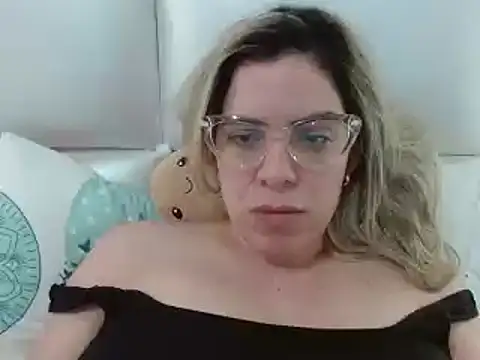 ashlymoon online show from 12.17.24