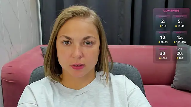 Snapshot of TataArdent chatting on 10.12.25 TataArdent online show from 10.12.25