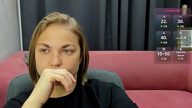 Snapshot of TataArdent chatting on 11.06.25 TataArdent online show from 11.06.25