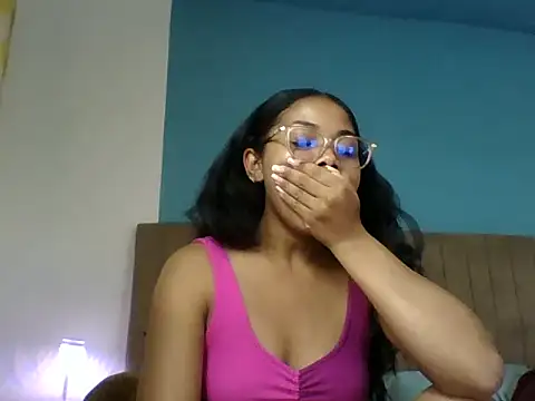 naya86 online show from 10.25.25