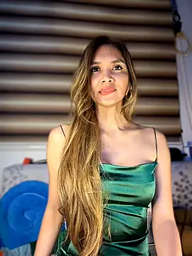 Snapshot of bigsurpriseforyou chatting on 11.07.25 bigsurpriseforyou online show from 11.07.25