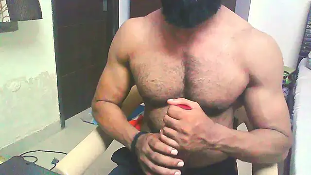 Snapshot of Vbestshow chatting on 10.05.25 Vbestshow online show from 10.05.25