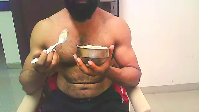 Snapshot of Vbestshow chatting on 10.19.25 Vbestshow online show from 10.19.25