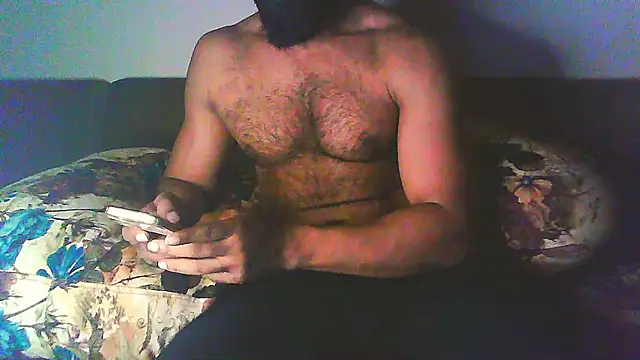 Snapshot of Vbestshow chatting on 10.19.25 Vbestshow online show from 10.19.25