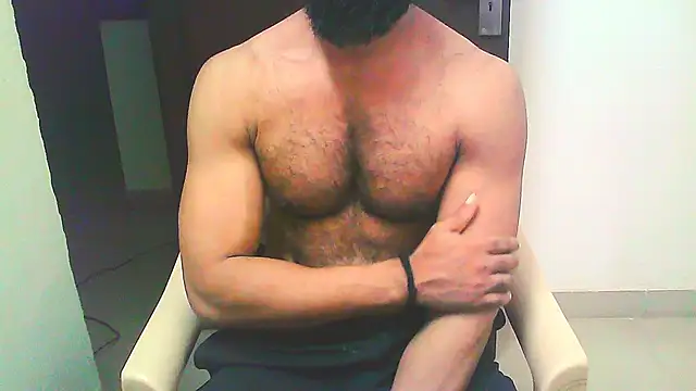 Snapshot of Vbestshow chatting on 10.20.25 Vbestshow online show from 10.20.25