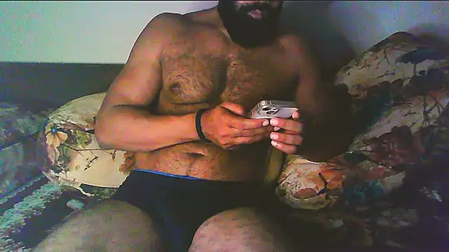 Snapshot of Vbestshow chatting on 10.23.25 Vbestshow online show from 10.23.25