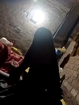 Snapshot of Bengali_BULL1 chatting on 10.04.25 Bengali BULL1 online show from 10.04.25