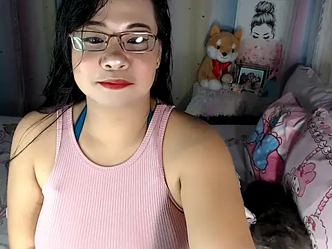 Snapshot of hersheykisses07 chatting on 11.04.25 hersheykisses07 online show from 11.04.25