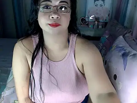 Snapshot of hersheykisses07 chatting on 02.26.26 hersheykisses07 online show from 02.26.26