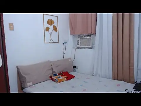 Snapshot of XjuanitabonitaX chatting on 12.07.24 XjuanitabonitaX online show from 12.07.24