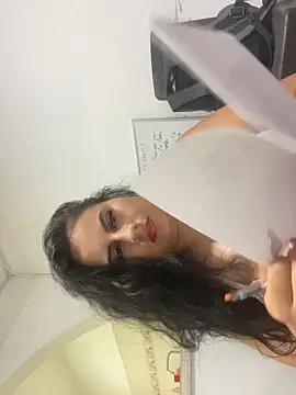 Snapshot of AbbyTaylorr chatting on 05.16.26 AbbyTaylorr online show from 05.16.26
